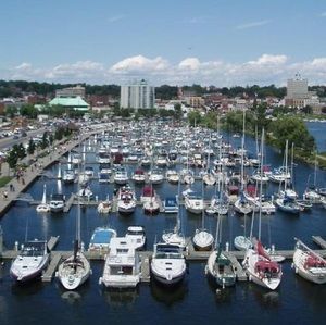 Meet your Posher, Alisha